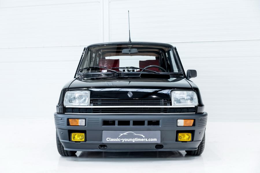  Renault 5 Alpine Turbo 1982 года  (фото 22 из 26)